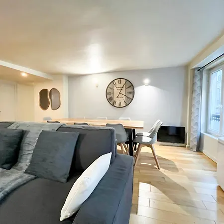 Apartment Urbanflat 89 - 3 Bedrooms Parisian