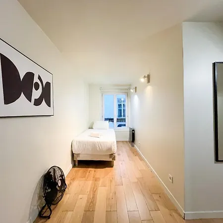 Urbanflat 89 - 3 Bedrooms Parisian Apartment Paris