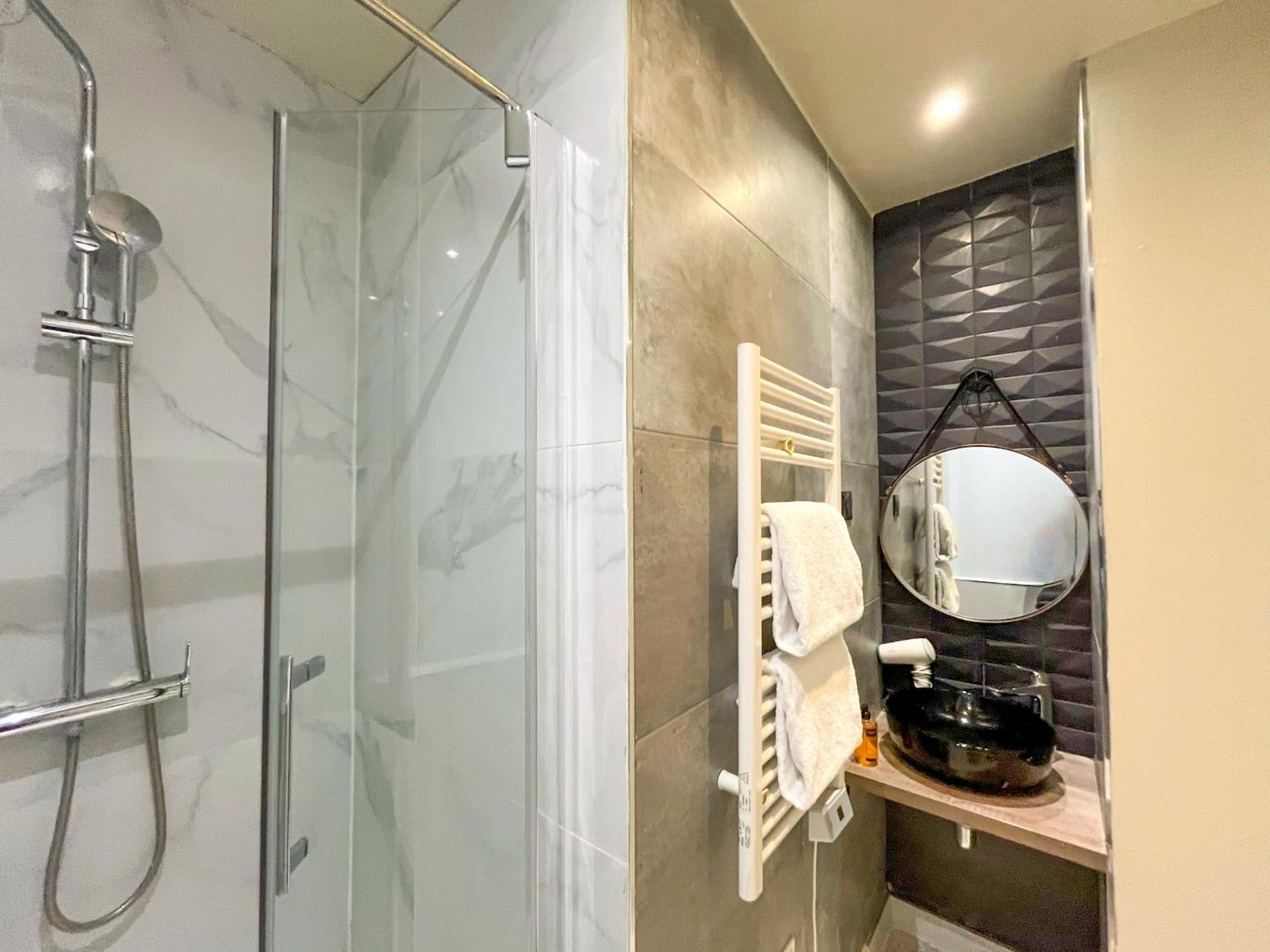Urbanflat 89 - 3 Bedrooms Parisian *